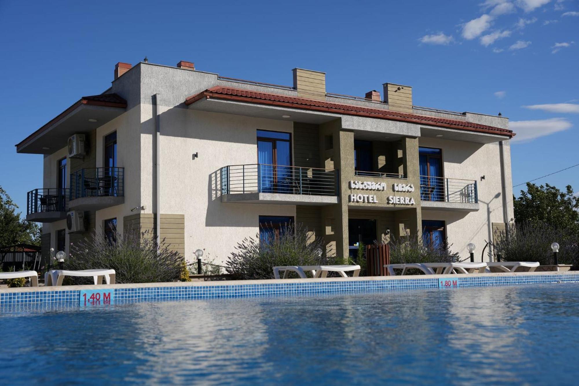 Sierra Hotel Тбилиси Экстерьер фото