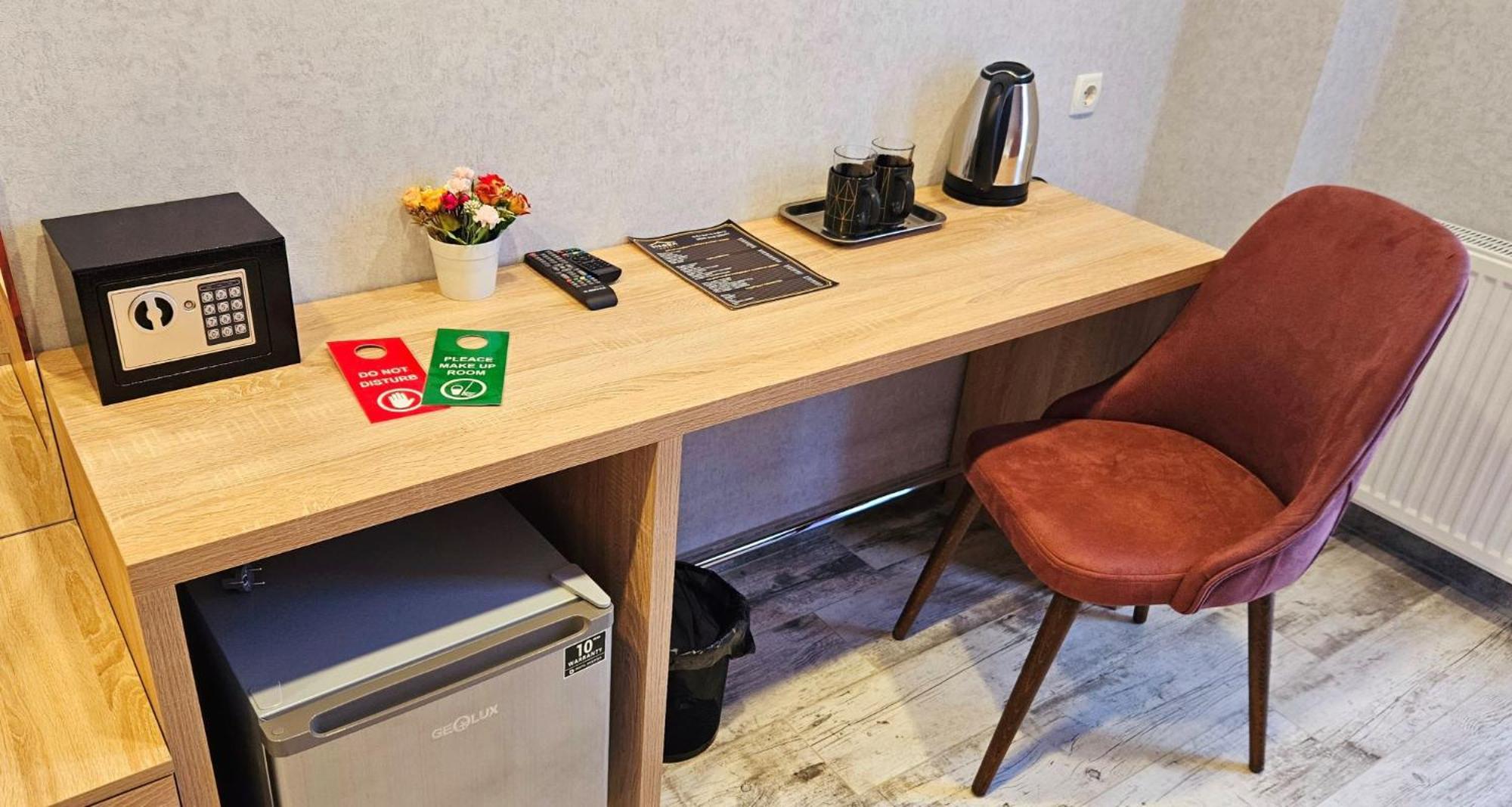 Sierra Hotel Тбилиси Экстерьер фото